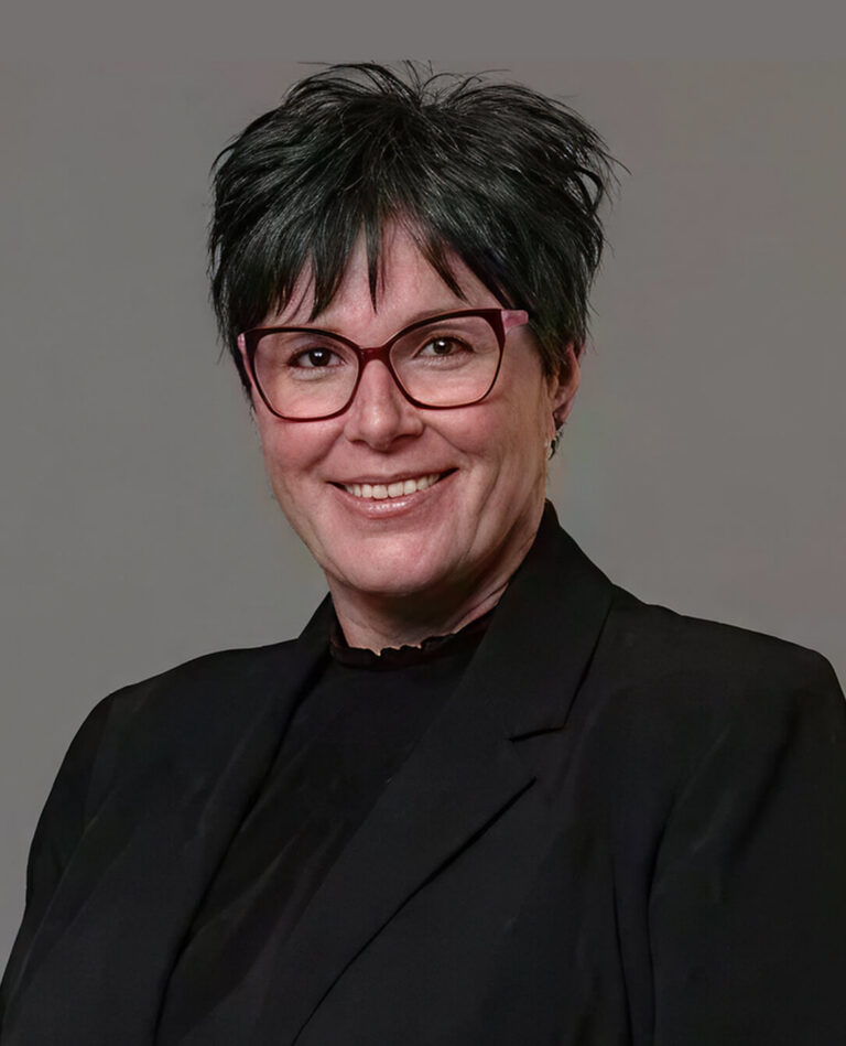 member 03